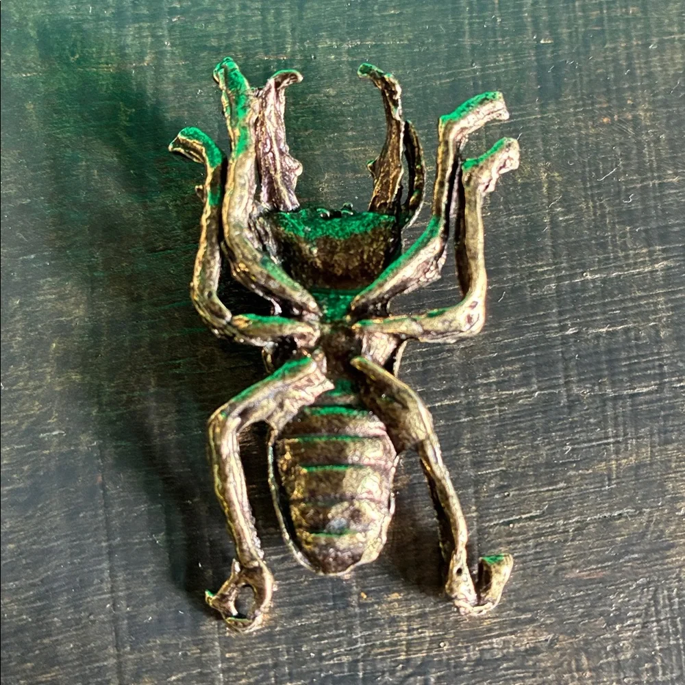 N/A nwt metal